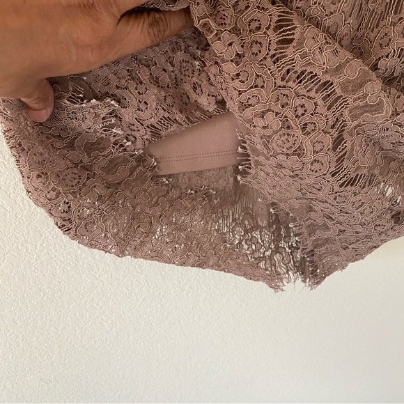 LEITH BEIGE LACE DRESS - Picture 5 of 13